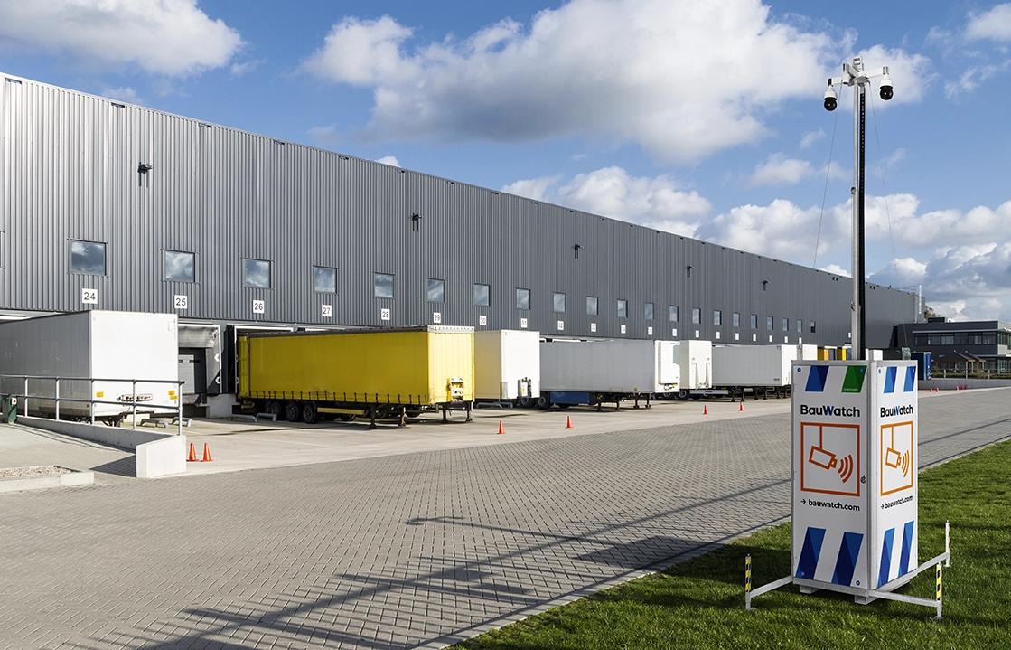 Dual-Spectrum Monitoring with Genetec & Milestone Platform Support: Italy Success Story